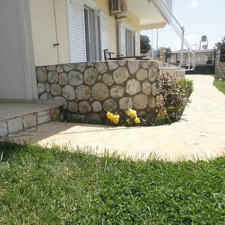 Oruci * Ksamil