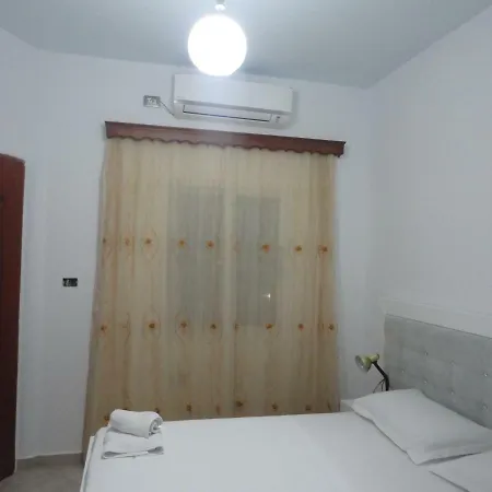 Oruci Apartament *