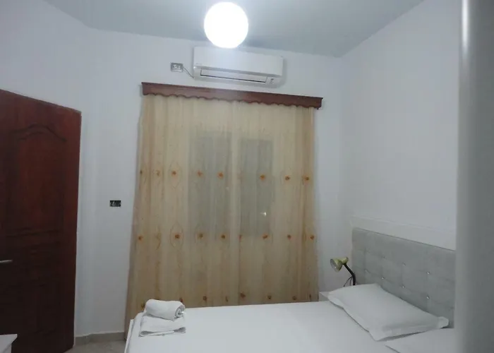 Oruci Apartamento *