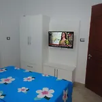 Oruci *