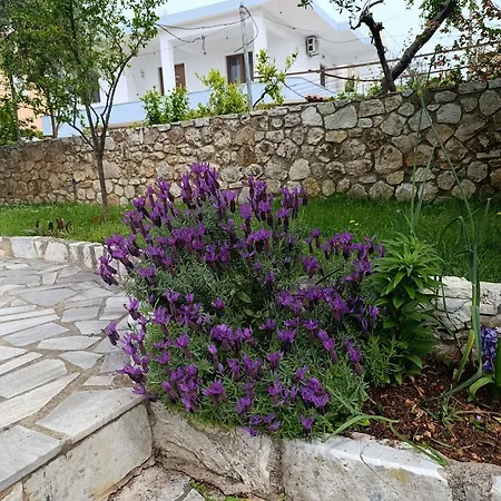 Oruci * Ksamil