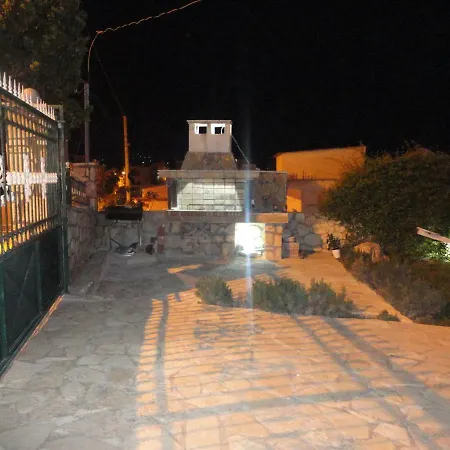 Apartment Oruci